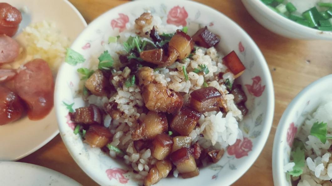 飄香逾30年!知名肉燥飯老店「驚傳月底熄燈」饕客全崩潰