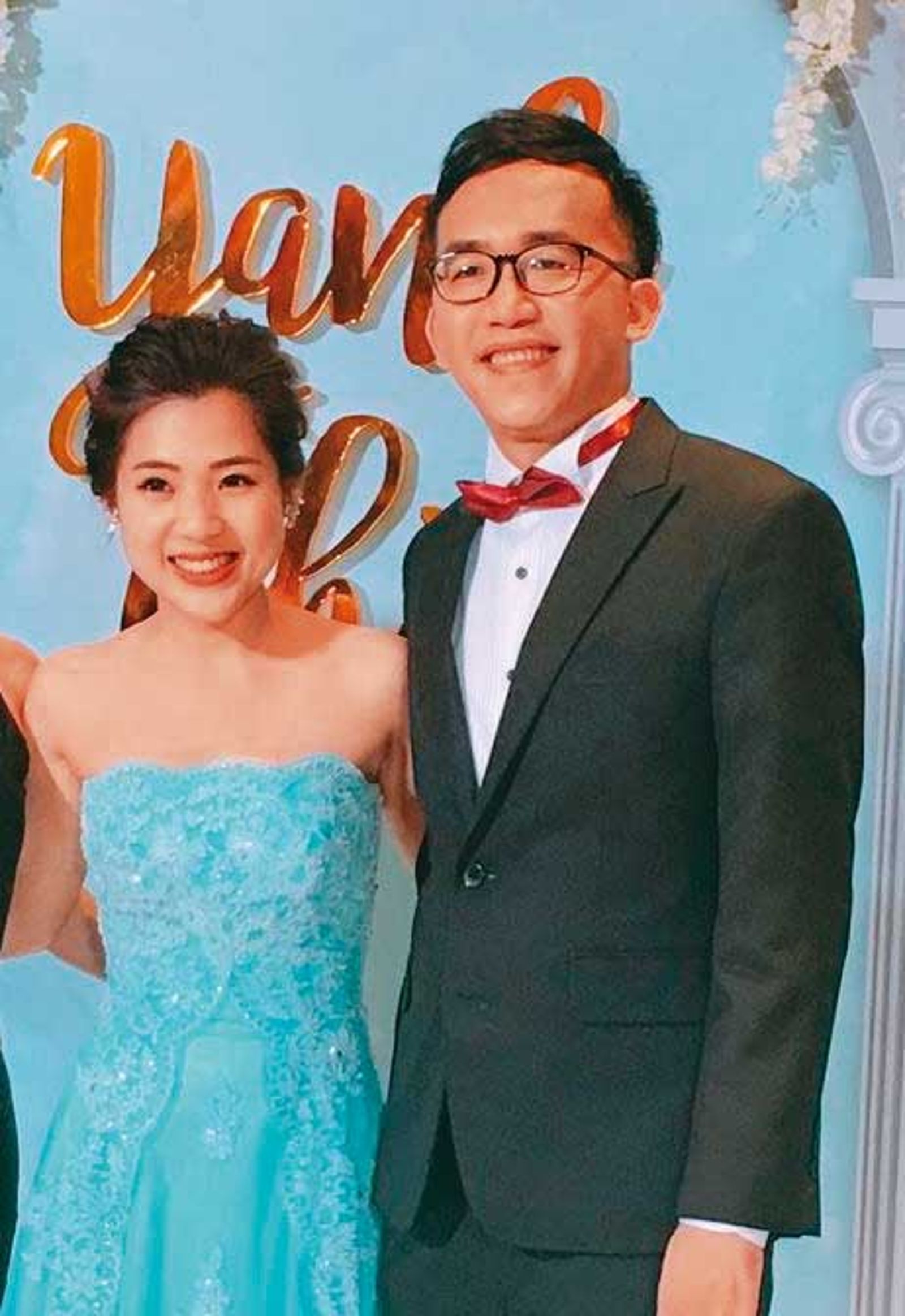 徐巧芯(左)2018年與劉彥澧(右)結婚,2人政治路攀高峰,她成為藍營戰將當選立委,劉則入台中市府任研考會主委。(圖/翻攝自徐巧芯臉書)