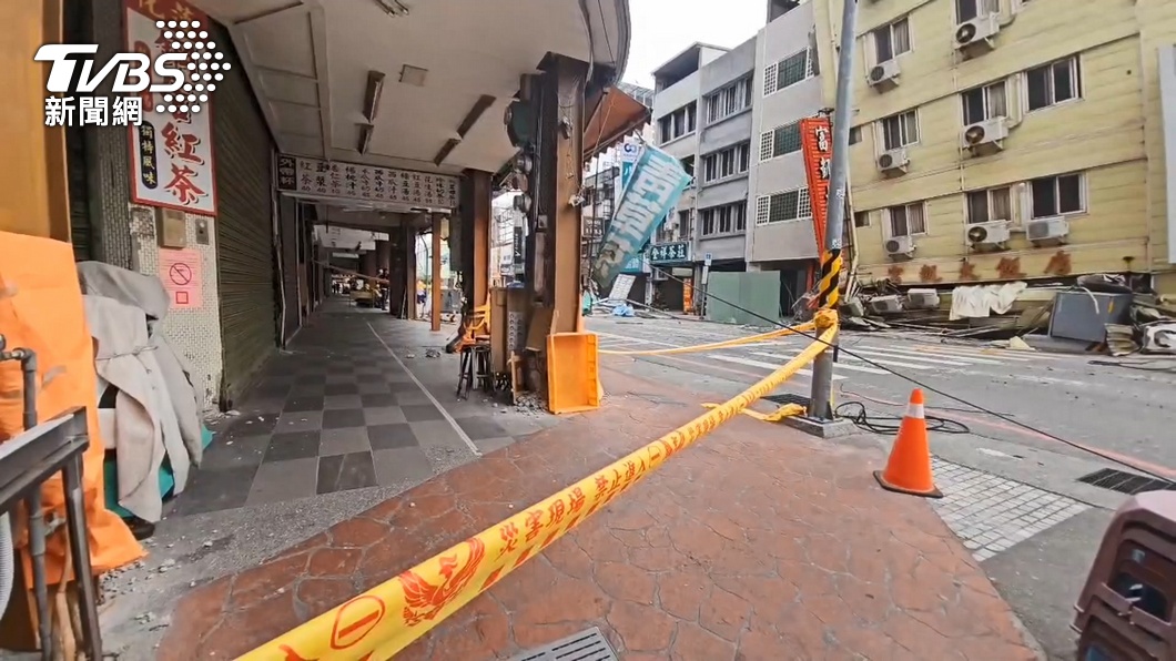 花蓮富凱飯店震到傾斜 對面鋼管紅茶阿嬤嚇到送醫、阿公難過回店收東西
