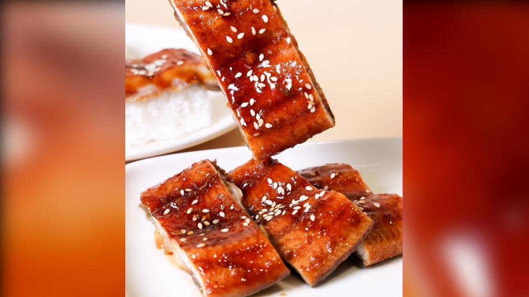 新千葉火鍋推出鰻魚季。(圖/業者提供)