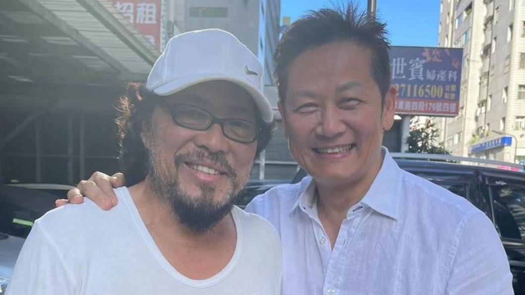 徐乃麟去年也在路上遇到張菲。(圖/翻攝自徐乃麟臉書)