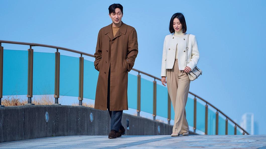 金智媛、孫錫久主演。(圖/翻攝自jtbc)