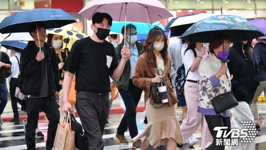 梅雨鋒面報到!雨彈還沒完 「這天起」雷雨炸全台