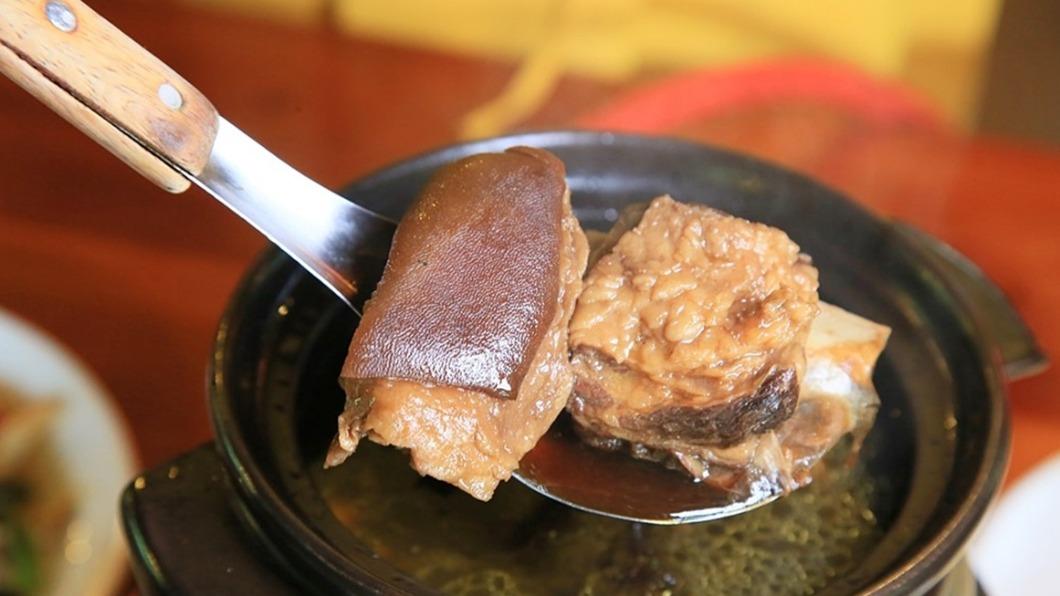羊肉軟嫩，一點也沒騷氣，湯喝起來醇厚濃郁。（圖／熱血玩台南。跳躍新世界提供）