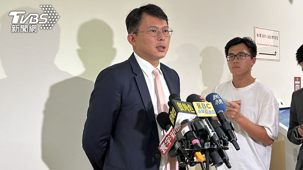 爆鄭文燦勾結88會館主嫌 黃國昌挨告不起訴:法院認證黑金共舞