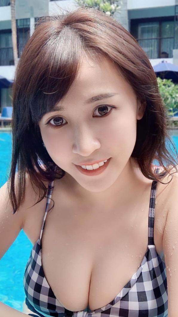 潔哥的身材姣好，曾是網友們的「鄉民女神」。（圖／翻攝自潔哥臉書 ）