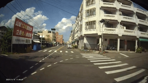 酒駕逆向撞外送員。（圖／警方提供）