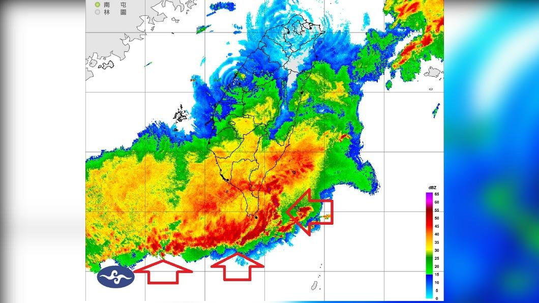 最強對流從近海通過！繞山運動加劇南台降雨　鄭明典：不是巧合