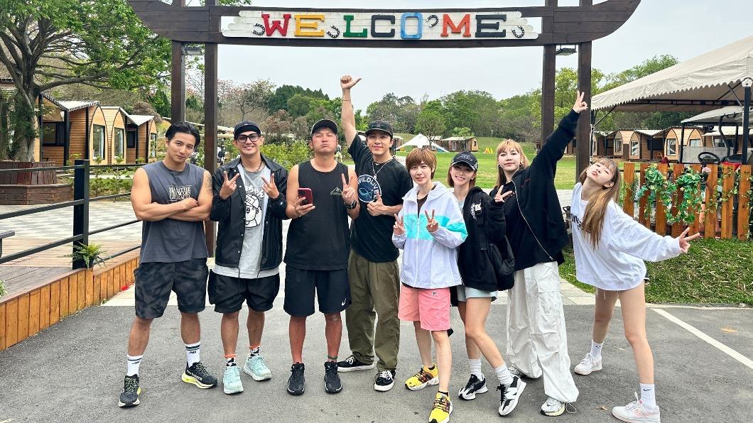 小煜(左起)、威廉、KID、坤達、小魏 、溫妮、草莓、珮含。(圖/好看娛樂提供)