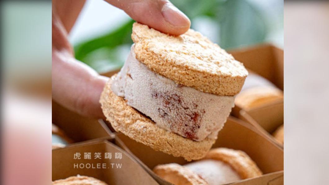「草莓冰淇淋」使用費時熬煮的果醬製作,甜甜富含果香,還能吃到果肉。(圖/虎麗笑嗨嗨提供)