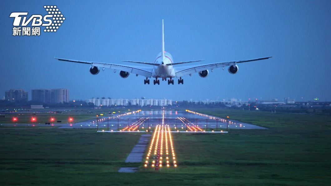 外媒統計，已有超過46000架於波羅的海上空飛行的飛機都報告了導航問題。（示意圖／達志影像Shutterstock）