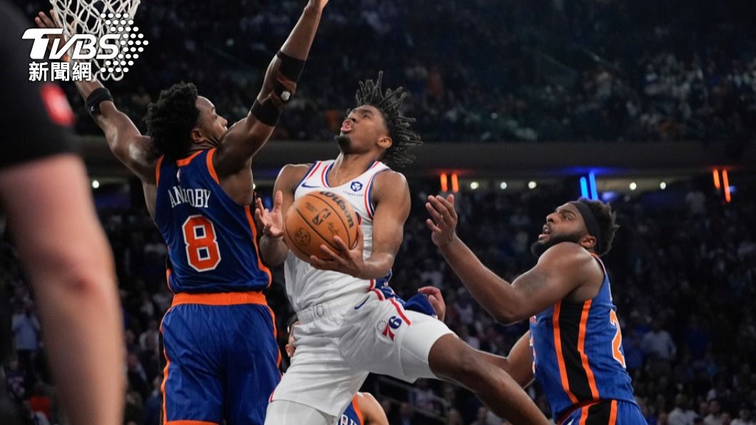 NBA/馬克西飆分逆轉秀!恩比德「大三元助陣」 76人續命闖G6