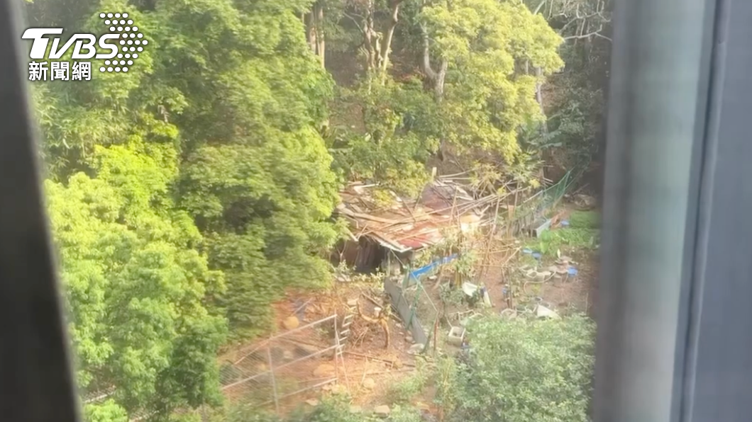 民眾崩潰表示就連住在大廈裡面使用氣密窗，仍然不勝其擾。（圖／讀者提供）