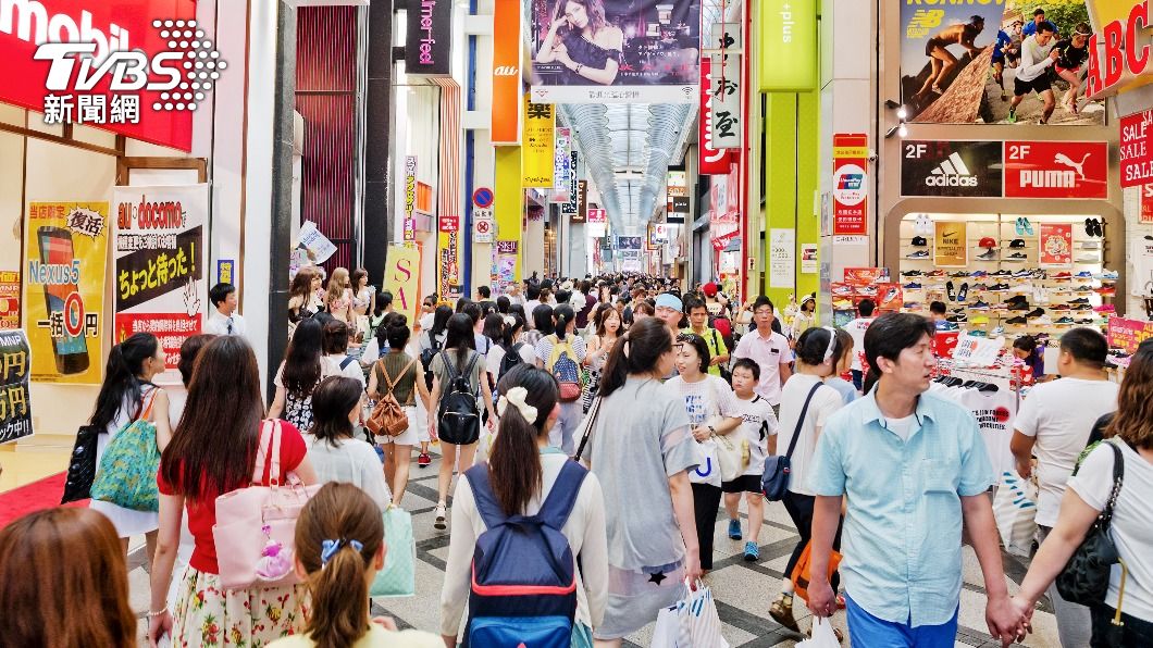 日圓貶外國客狂掃免稅品轉賣　日大型商場出新招「禁賣」反擊