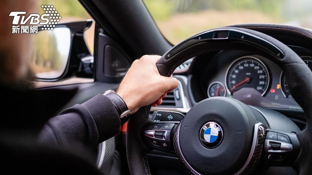 BMW自1916年創廠至今已超過百年。(圖/達志影像Shutterstock)