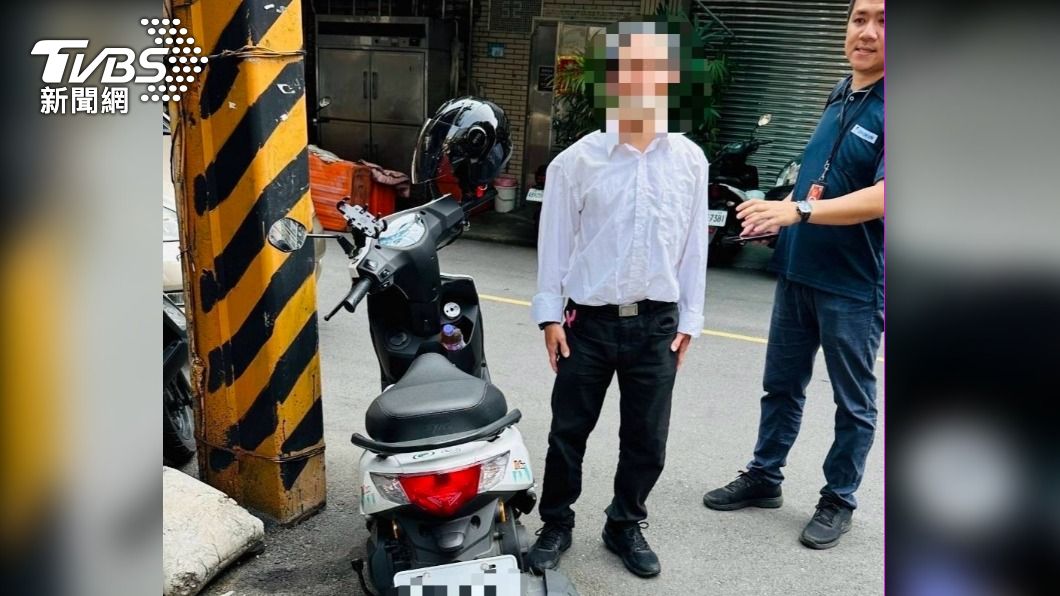 警方逮捕另名李姓車手。（圖／TVBS）
