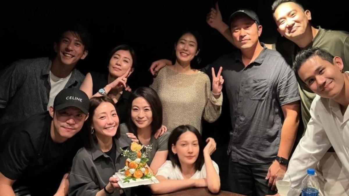 王柏傑找來一票好友為謝欣穎慶生。(圖/翻攝自王柏傑IG)