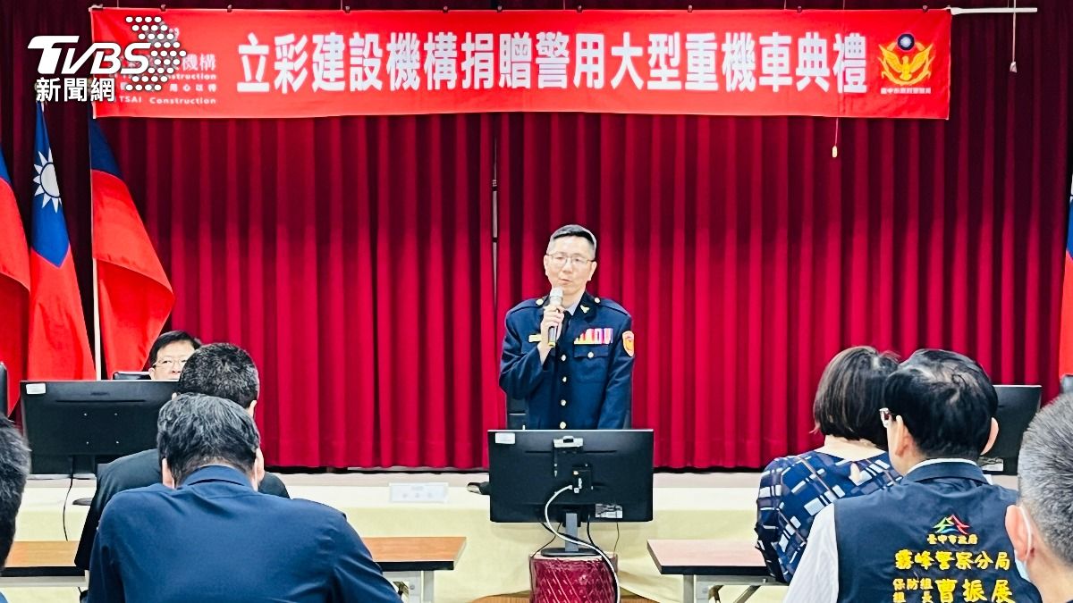 霧峰分局長陳祥麟說明。(圖/陳祁 攝)