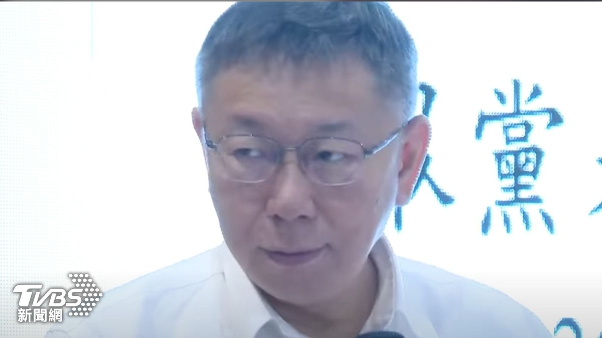 柯文哲訓練營談2026、2028,垮臉不悅喊「沒要講給記者聽」。(圖/TVBS資料畫面)