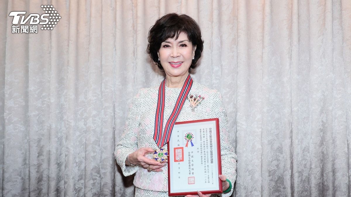 白嘉莉返台4年約「燒1500萬」住飯店! 花蓮強震浴室磁磚掉落