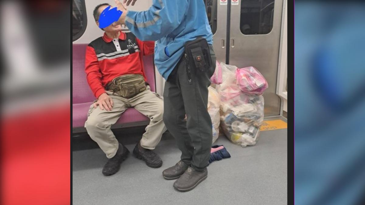 區間車變垃圾車?民眾直擊「整袋回收物」上車 網:不好看
