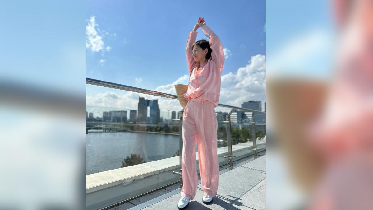 廣末涼子的穿搭獲得粉絲稱讚。(圖/翻攝自廣末涼子IG)