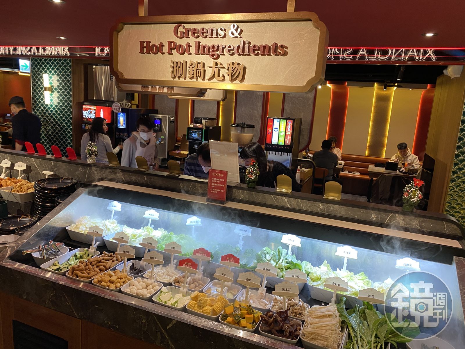 王品集團旗下餐廳嚮辣西門店上月發生食物中毒案件停業,預定於本月13日復業。(圖/鏡週刊資料照)