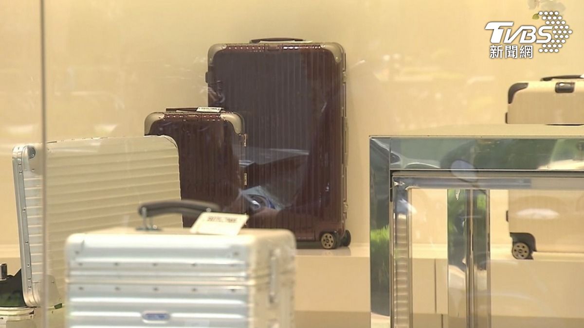 「大行李箱」一卡要價5萬嚇壞！過來人秒勸：一律買最便宜