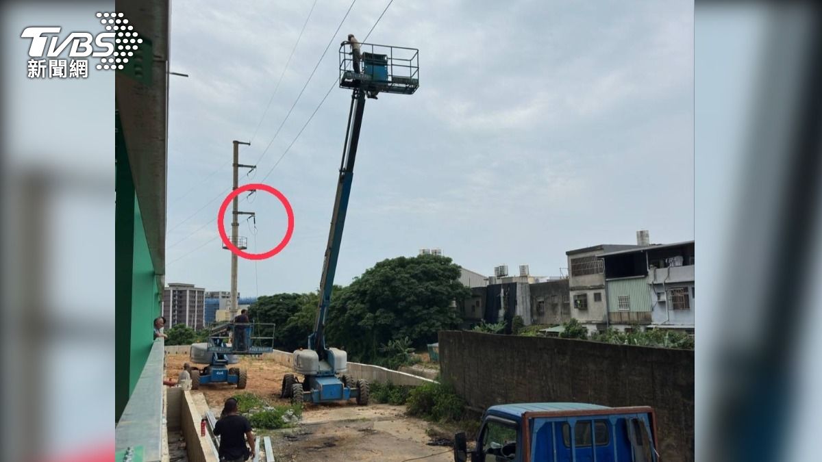 桃園下午2度停電！吊車碰觸電路、開關故障　影響上萬戶