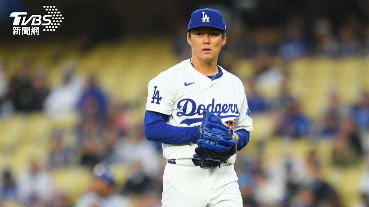 山本由伸本場主投大聯盟生涯最長的8局,僅被敲5安,失掉2分並投出5次三振。(圖/達志影像美聯社)