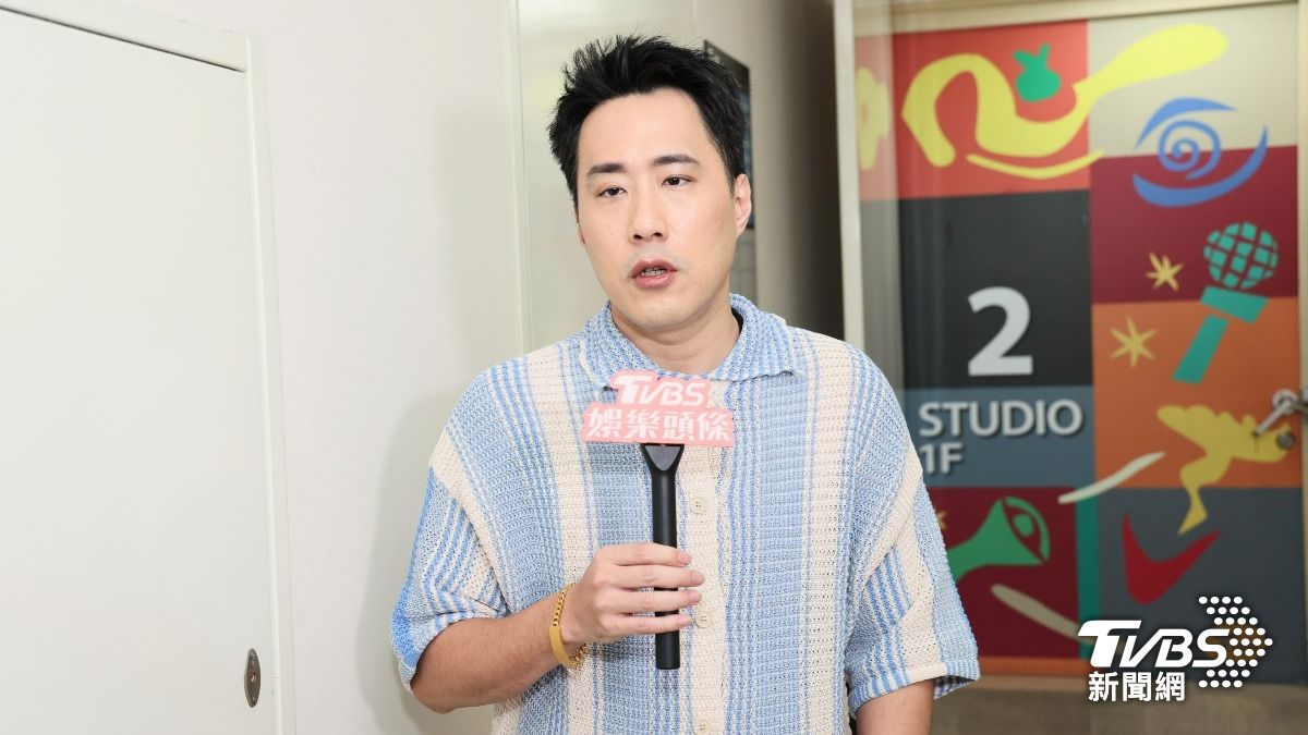 余祥銓接受《TVBS新聞網》專訪。(圖/趙世平攝)