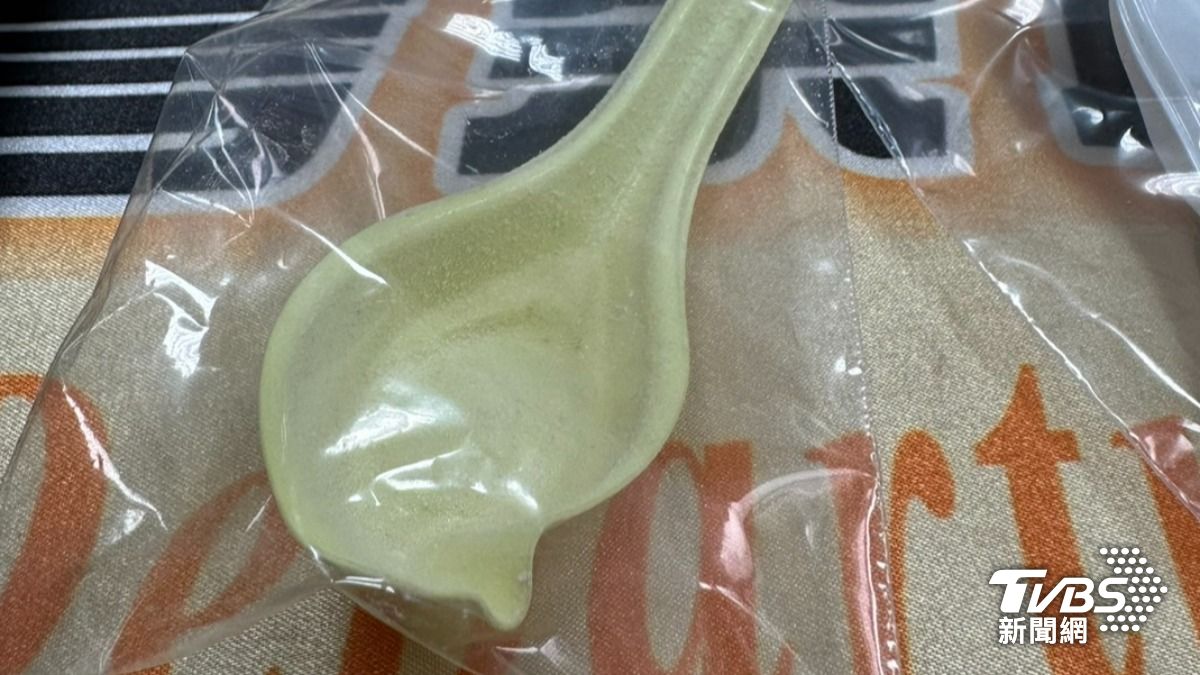 這馬力歐「超級毒」!高市刑大截獲千包毒品 塑膠湯匙一碰就腐蝕
