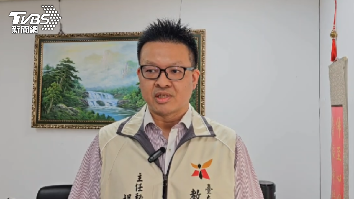 台南市教育局主任秘書楊智雄指出,對於虐童零容忍,目前已組成審查小組進行調查。(圖/TVBS)