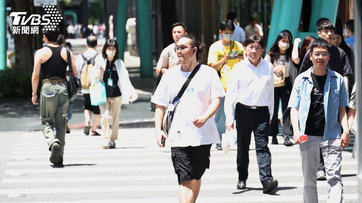 解熱別猛灌冰水!醫提醒「3行為」超NG 嚴重恐中風、死亡