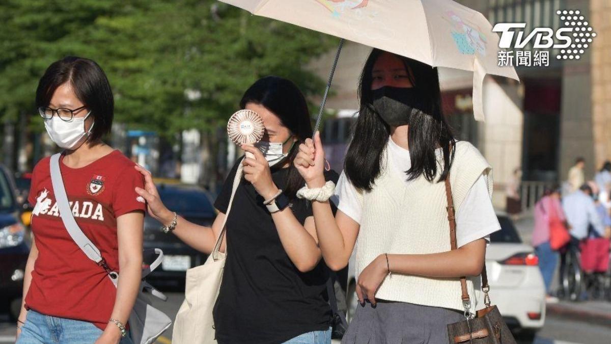 外出戴口罩!明2地「空品亮紅燈」 花東成全台唯一淨土