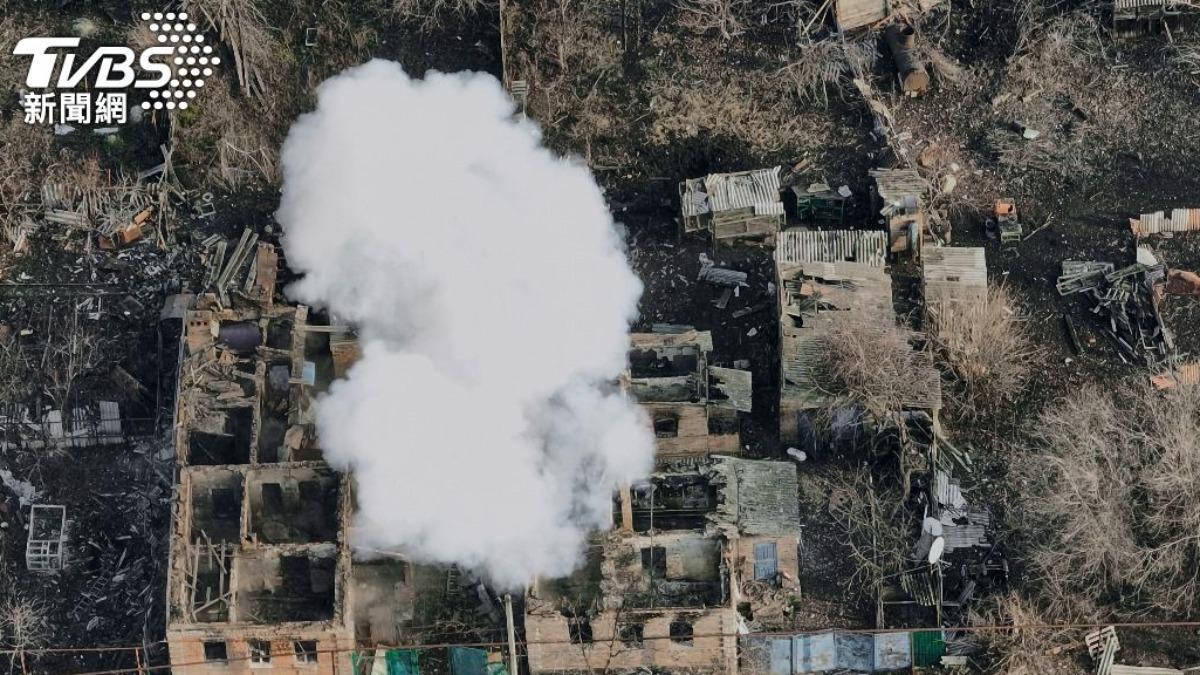 俄軍強攻烏克蘭東北 澤倫斯基:整個前線都在激戰