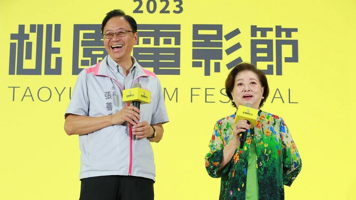 幸運兒是你？桃園市政府無預警發錢　一人獨拿50萬現金爽翻
