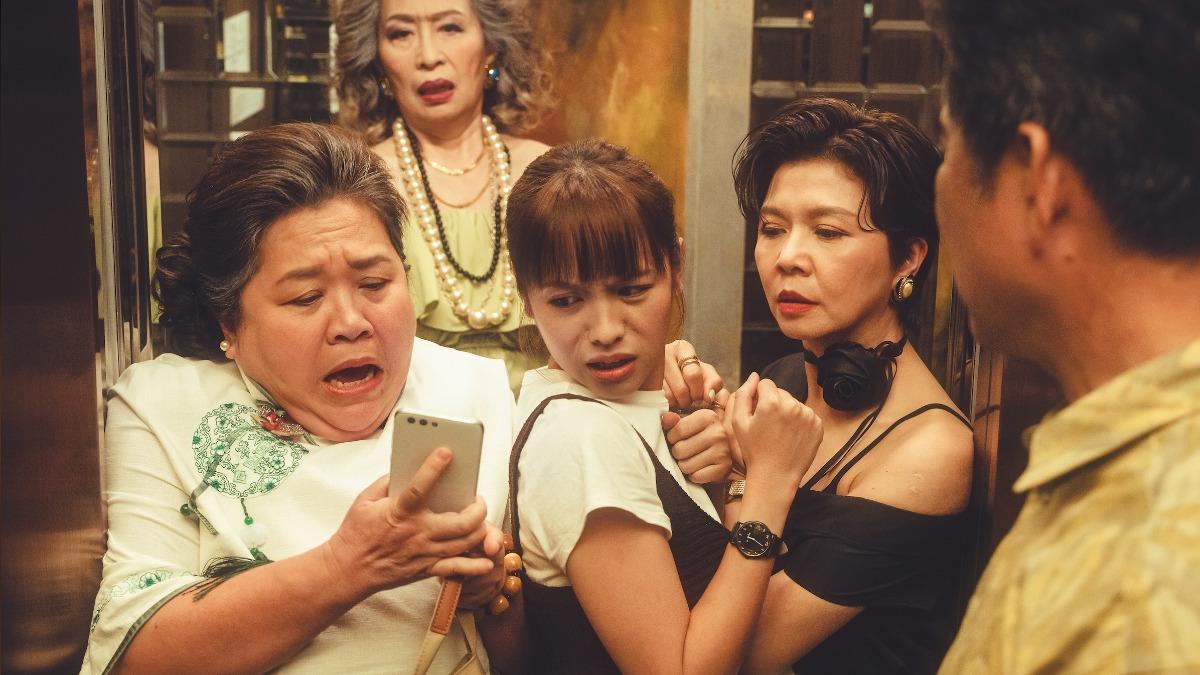 鍾欣凌拍戲見女兒來電　「1原因」急下令：不准接！