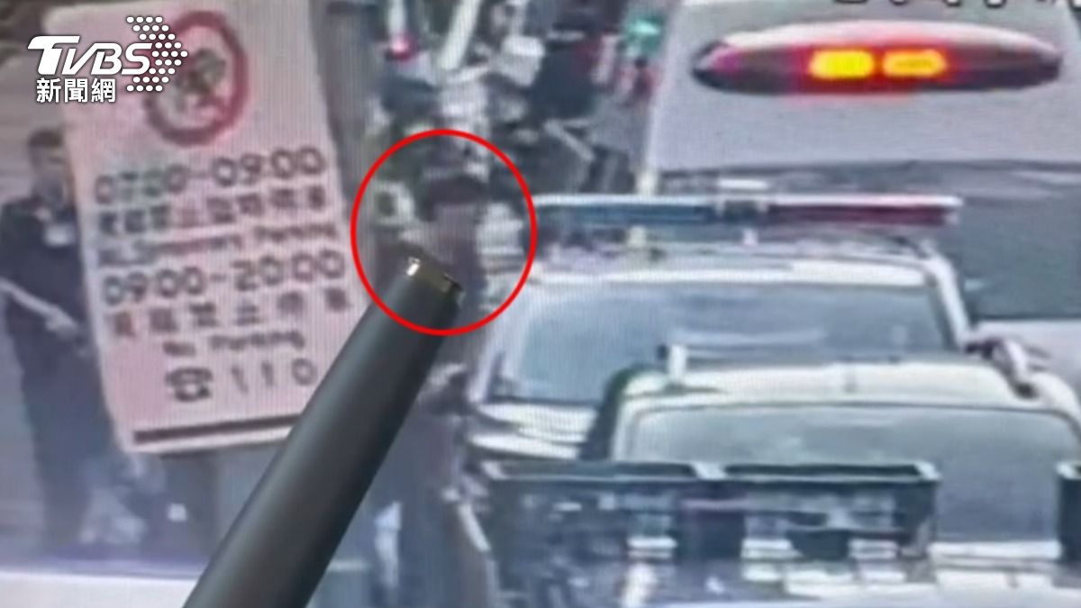 「幫我找前妻!」北市男持刀亂揮嚇壞父 遭警電擊槍壓制