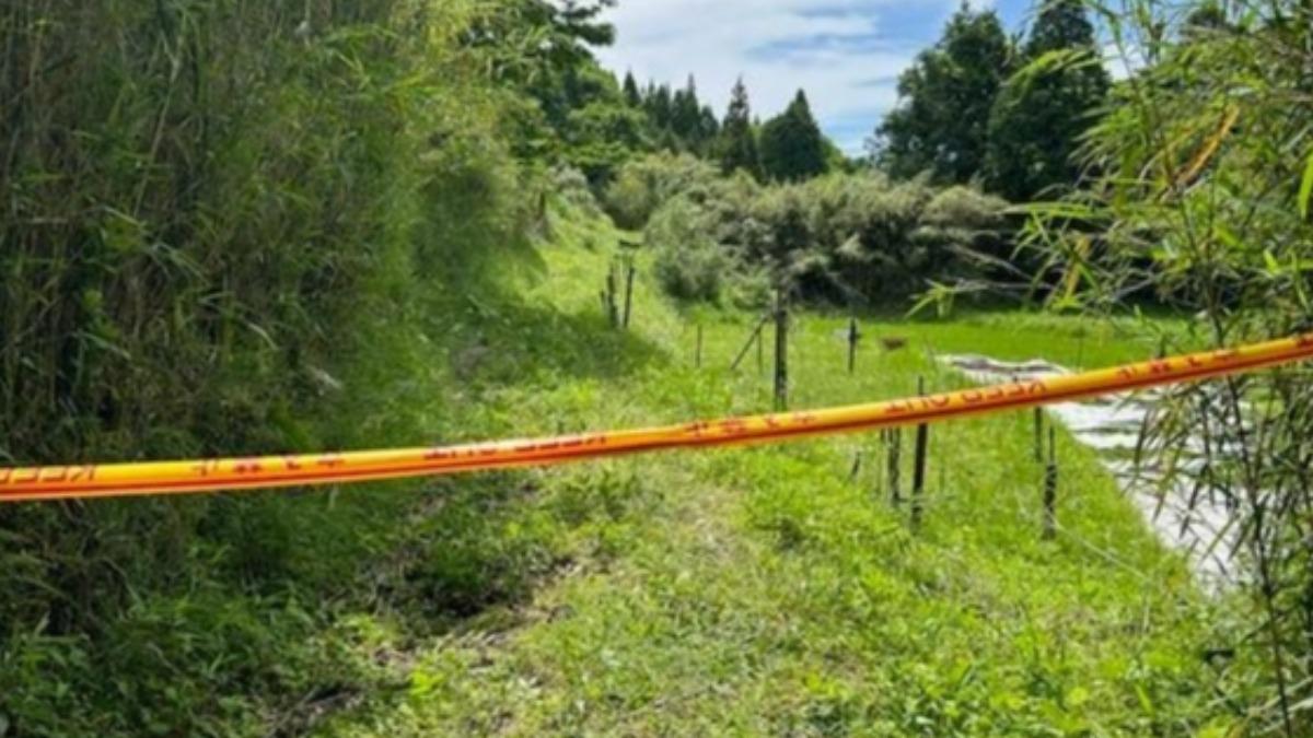 快訊/搭機看熊本阿蘇火山 直升機突引擎故障迫降3人傷