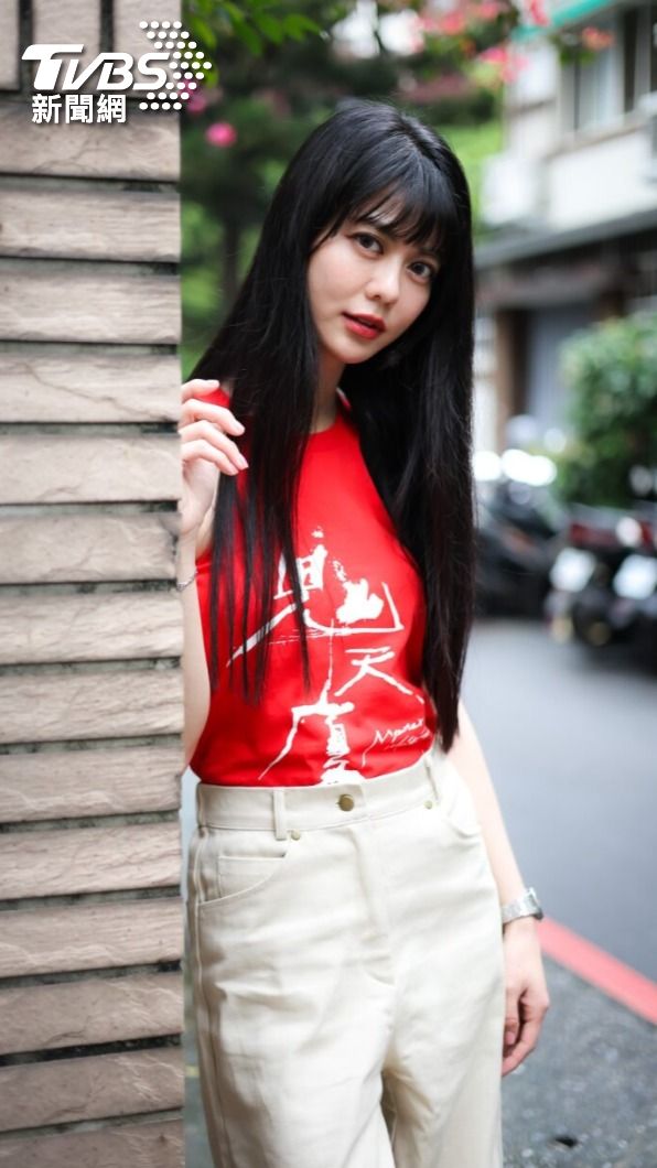 白癡公主認為網紅可以不只是網紅,期許自己是元老級YouTuber star。(圖/張哲鳴攝)