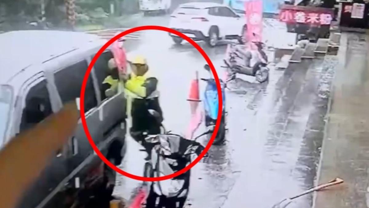 疑忘了拉「手煞車」 男子肉身擋車釀悲劇
