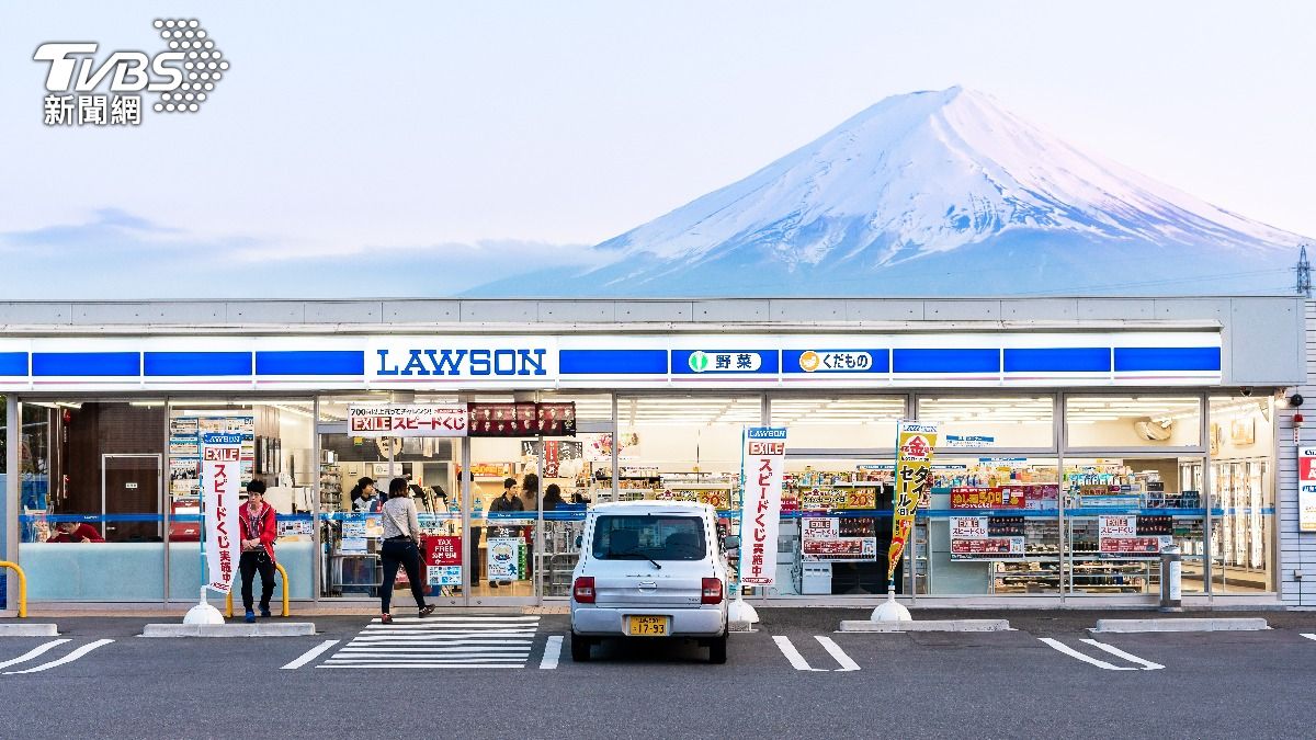 LAWSON必吃美食!不只炸雞、布丁 遊學生口袋名單一次看