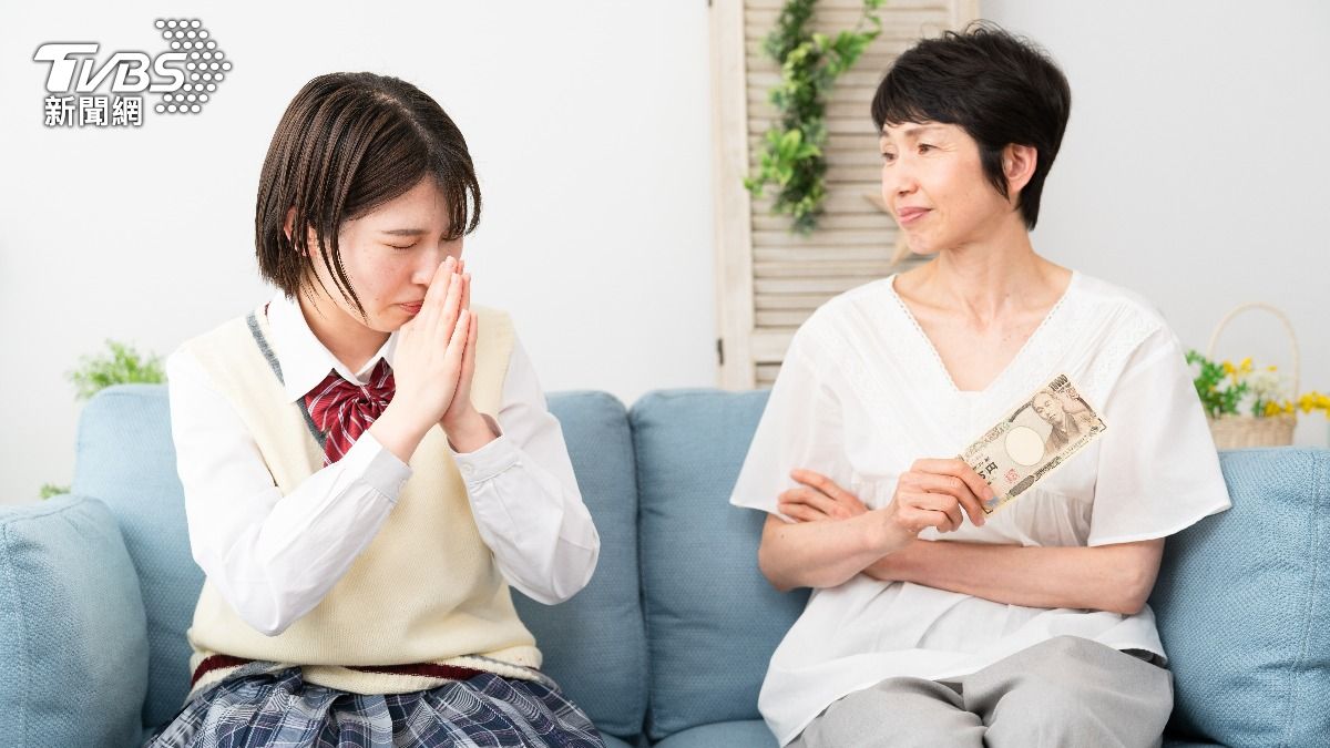 高二妹拒去學校畢旅！下秒「討6萬旅費」媽崩潰：不給怕影響人際