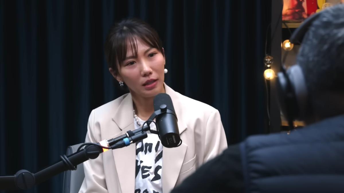 大牙上節目坦承，自己罹患重度憂鬱。（圖／翻攝自百靈果News YouTube）