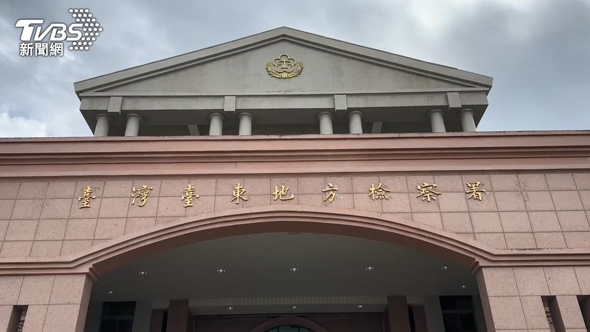 檢察官「脫法袍」有事想先走 審判長:蛤?