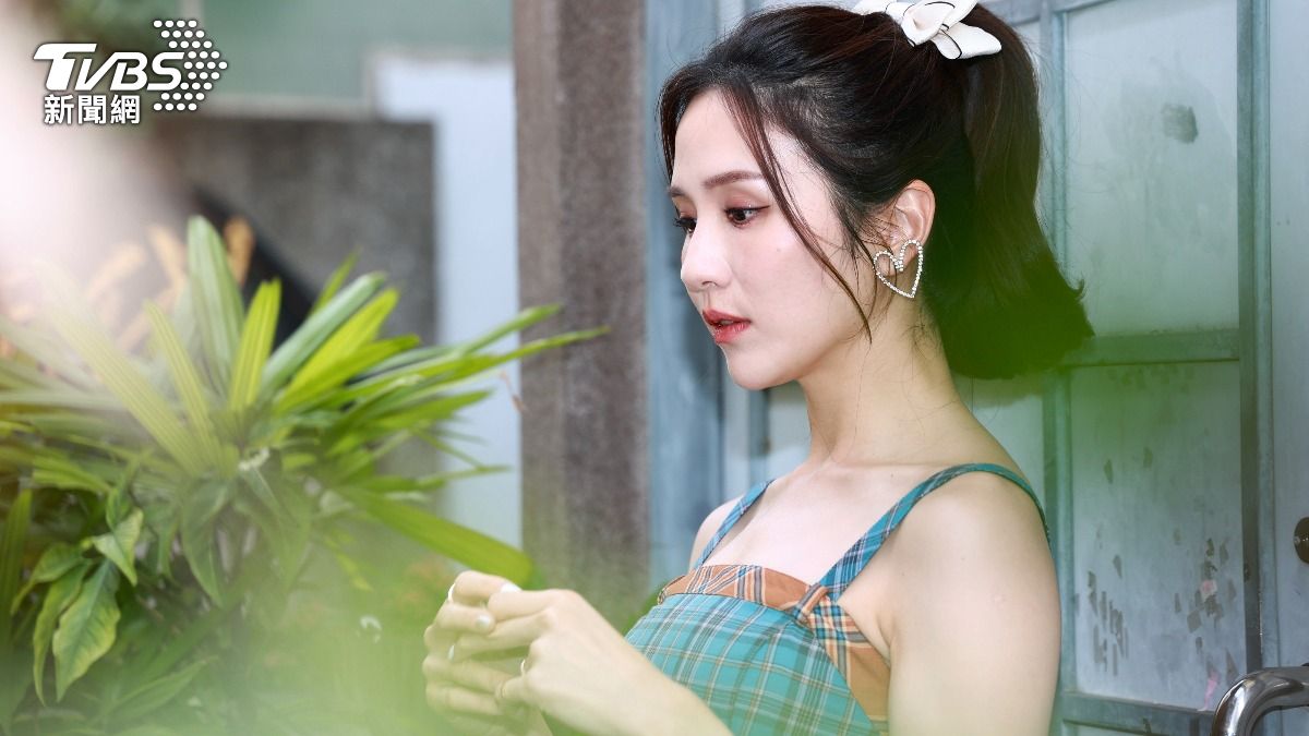 潘映竹曾在職場吃了悶虧。(圖/黃城碩攝)