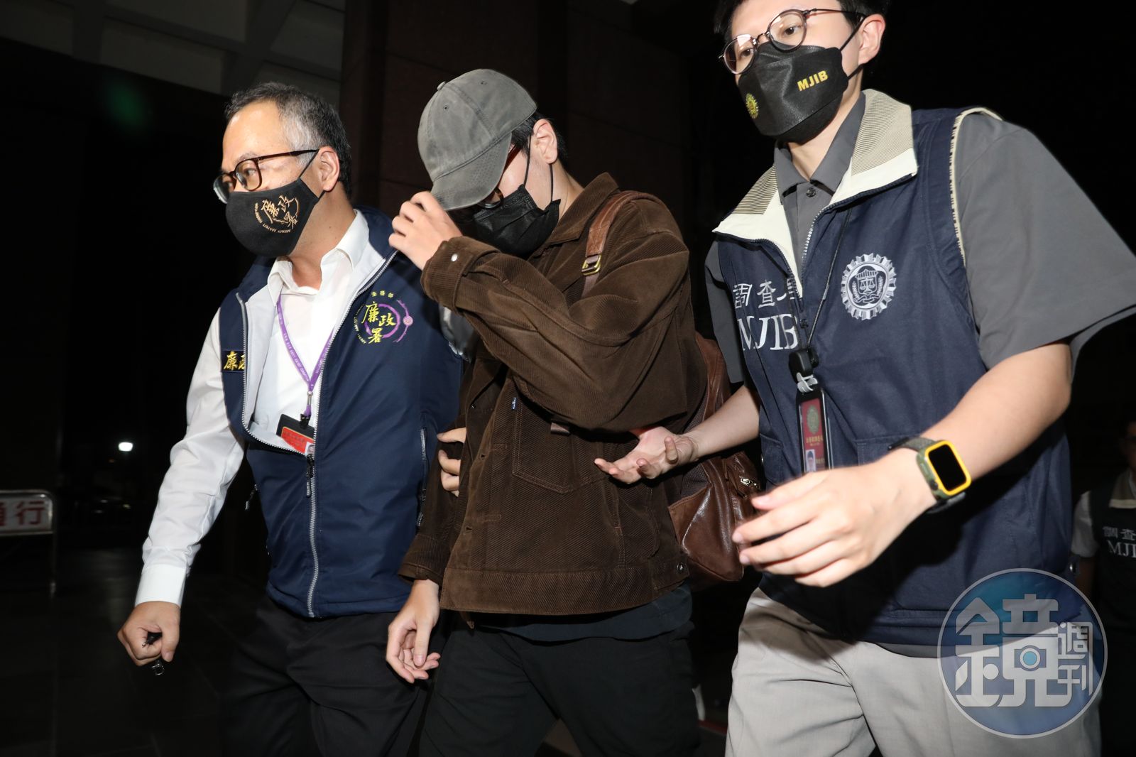 法官石育恩涉犯《組織犯罪防制條例》,遭北檢以80萬元交保。(圖/鏡週刊)