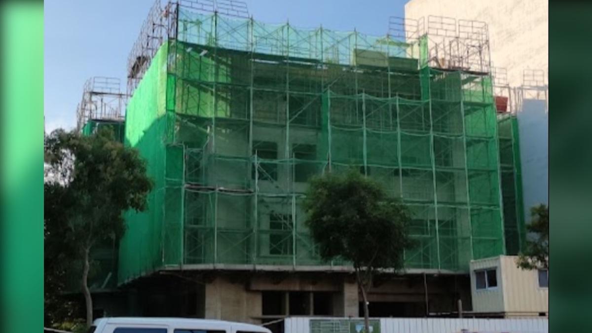 竹北警花下海兼差,地點在新警局交通隊旁。(圖/翻攝自google map)