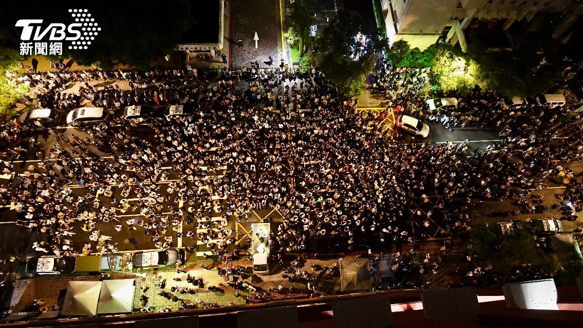 朝野拚戰國會改革法案!立法院空拍照曝光 現場「喊破3萬人」反黑箱
